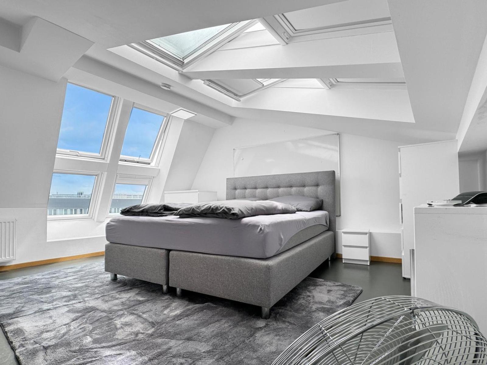 6 Zimmer Maisonette-Penthouse Pool Dachterrasse Luxus Munich Luaran gambar