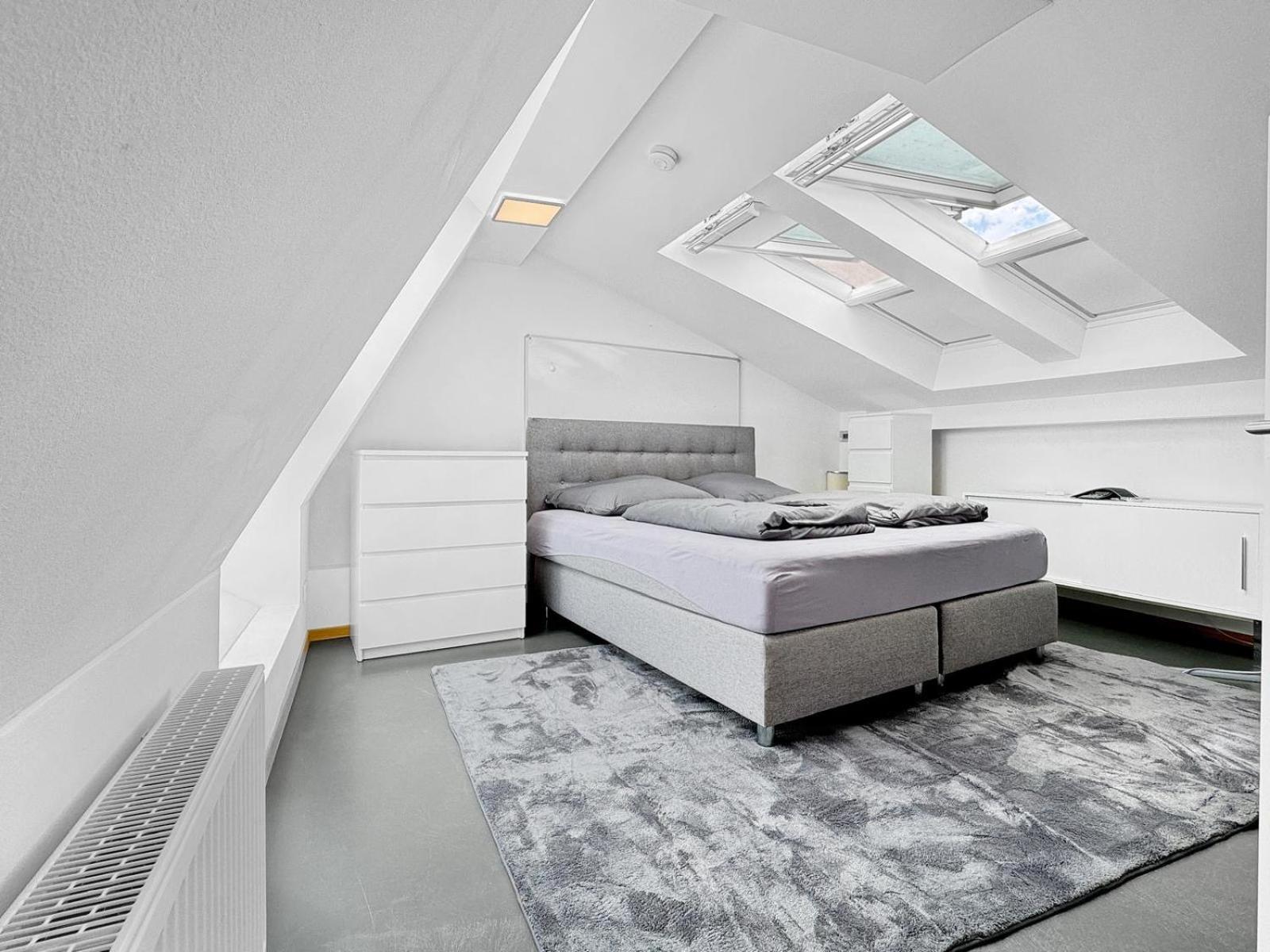 6 Zimmer Maisonette-Penthouse Pool Dachterrasse Luxus Munich Luaran gambar